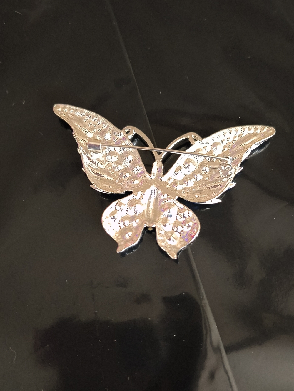 Set Of 3 Brooches - Picture 3 of 7